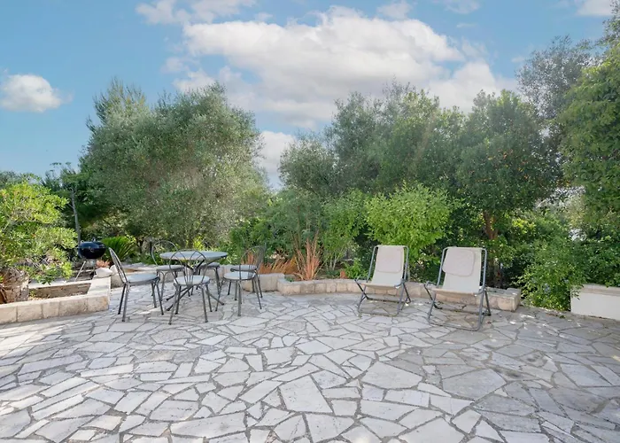 Guesthost - Il Pergolato Charming Trullo & Flat 오스투니