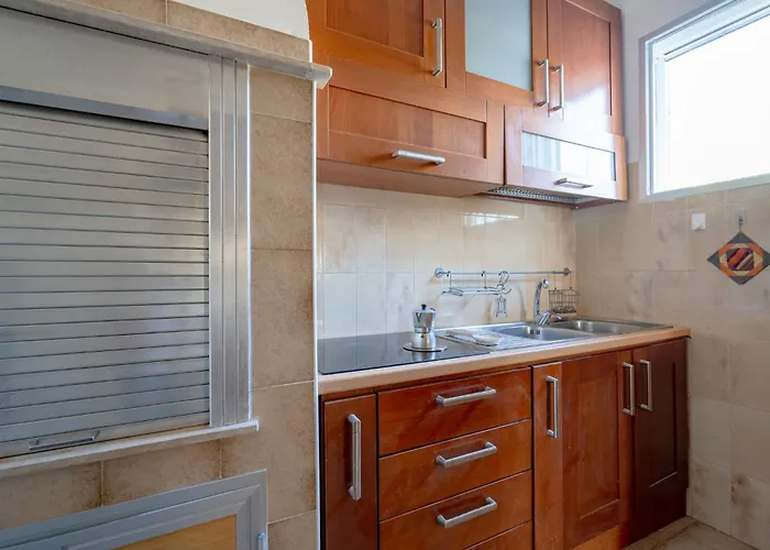 Guesthost - Il Pergolato Charming Trullo & Flat *